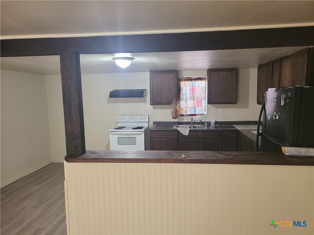 1314 E Power Avenue Property Photo 6