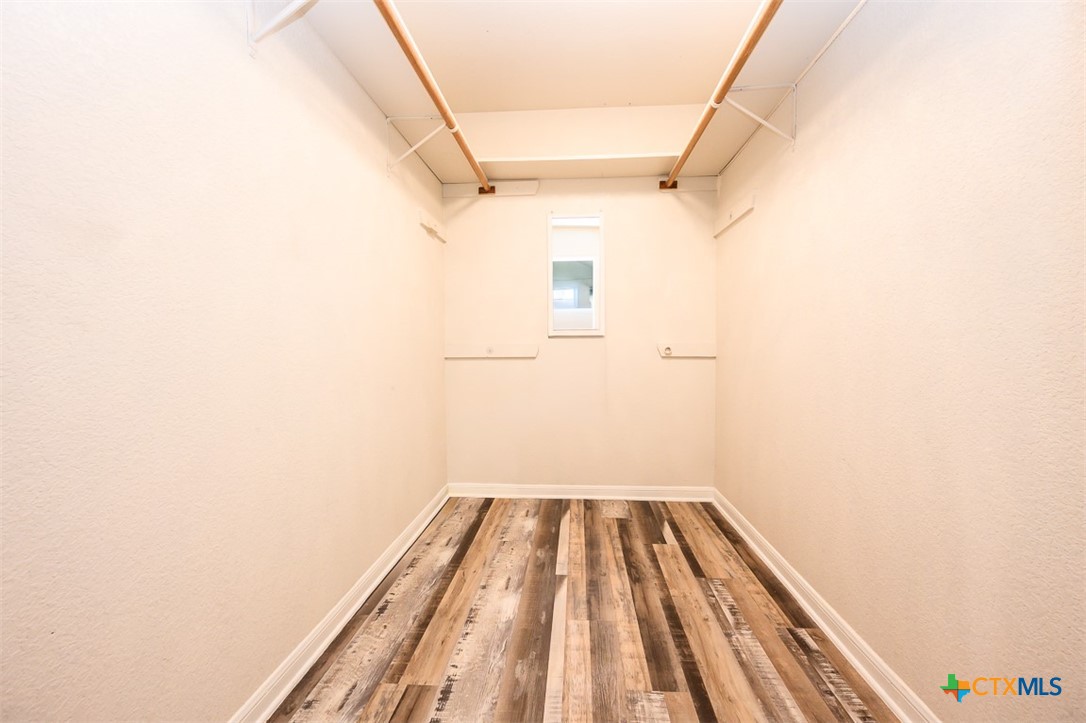 1507 Joe Morse Drive Property Photo 8