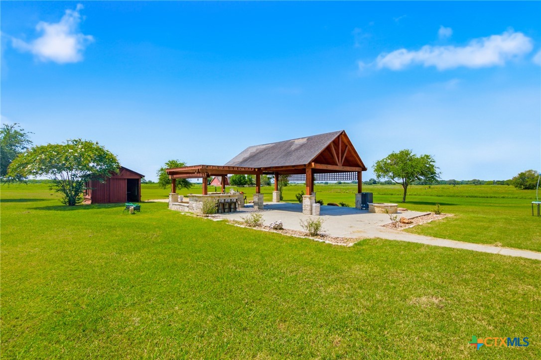 273 Shannon Valley Drive Property Photo 40