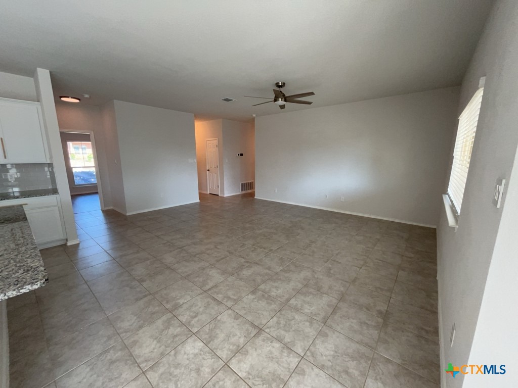 1824 Fall Creek Court Property Photo 9
