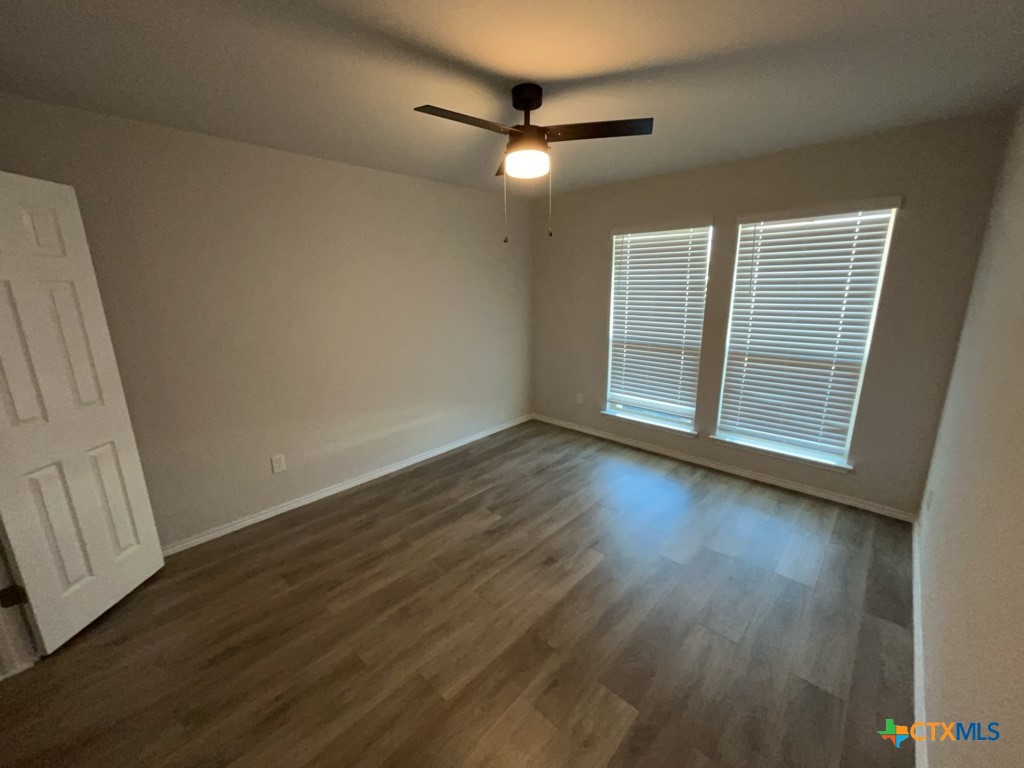 1824 Fall Creek Court Property Photo 15