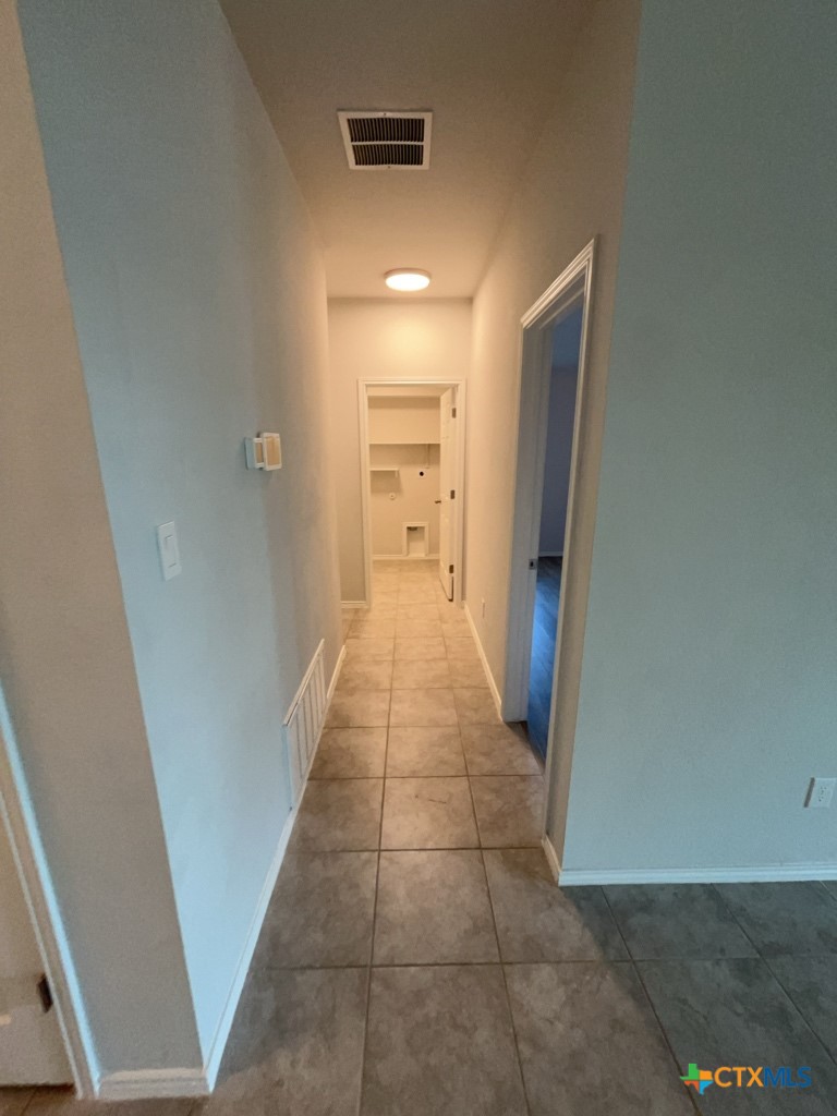 1824 Fall Creek Court Property Photo 20