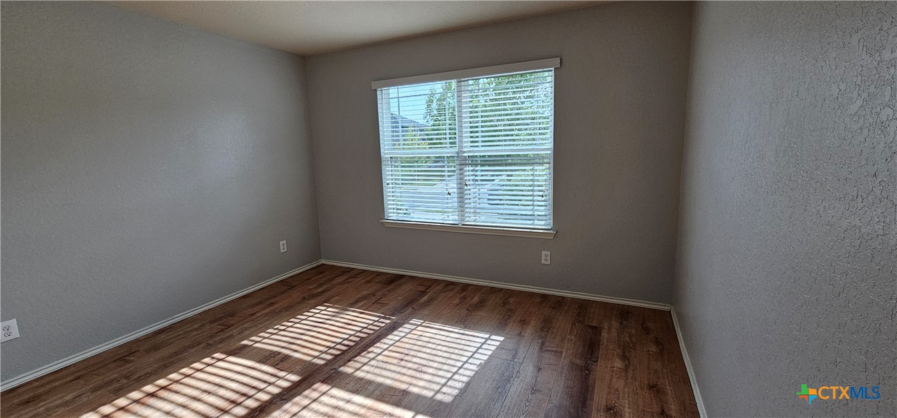1024 Sandwell Court Property Photo 19