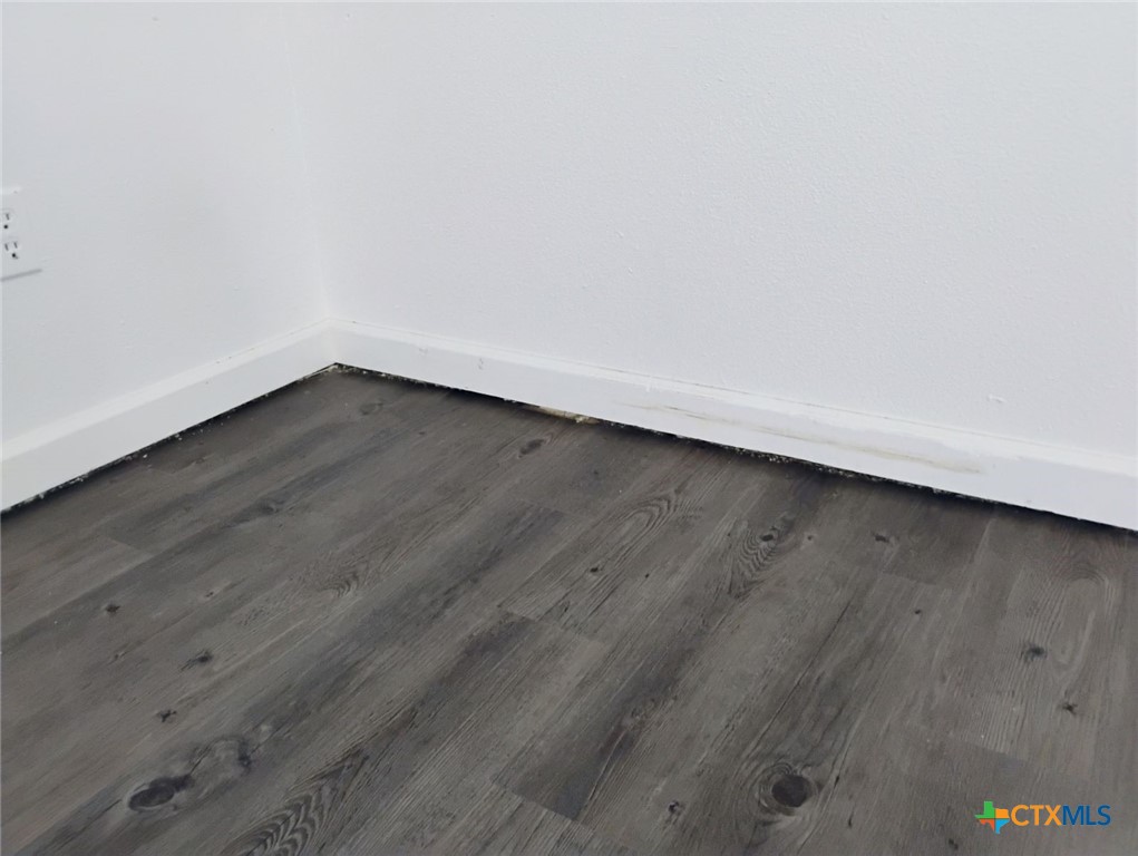 209 Orchard Street Property Photo 2
