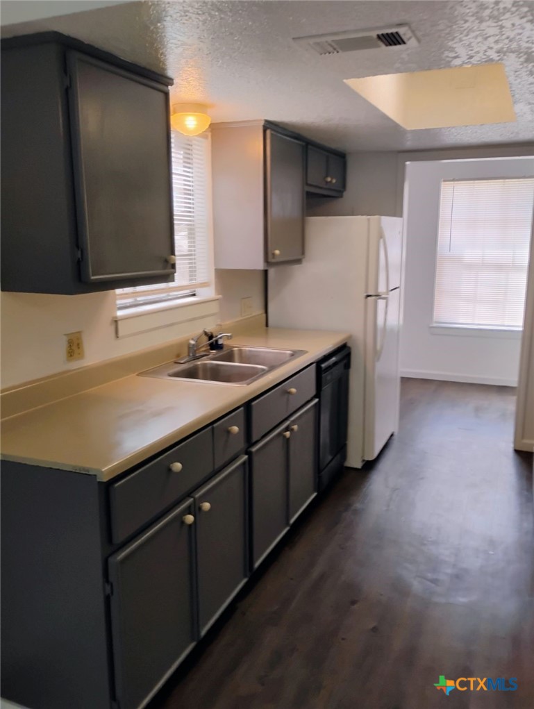 209 Orchard Street Property Photo 12