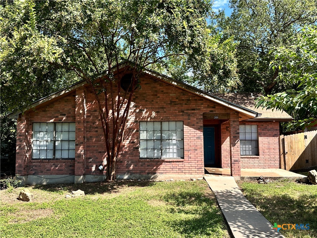 209 Orchard Street Property Photo 15