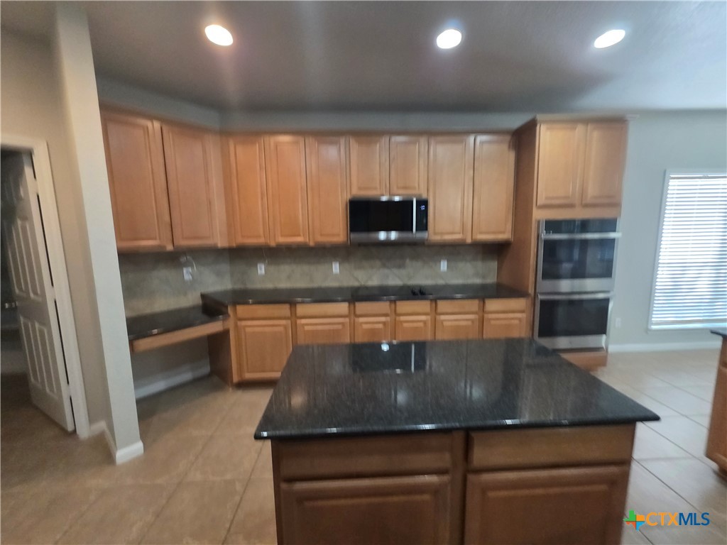 423 Wrought Iron Drive Property Photo 2