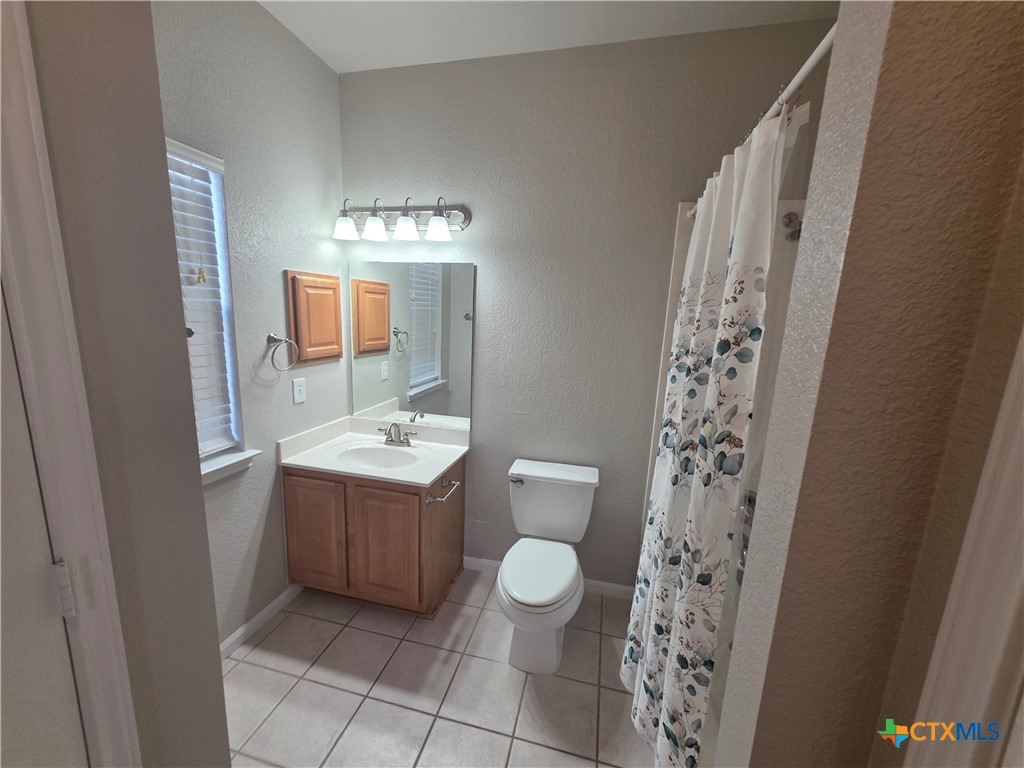 423 Wrought Iron Drive Property Photo 7