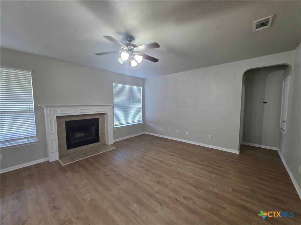 423 Wrought Iron Drive Property Photo 8