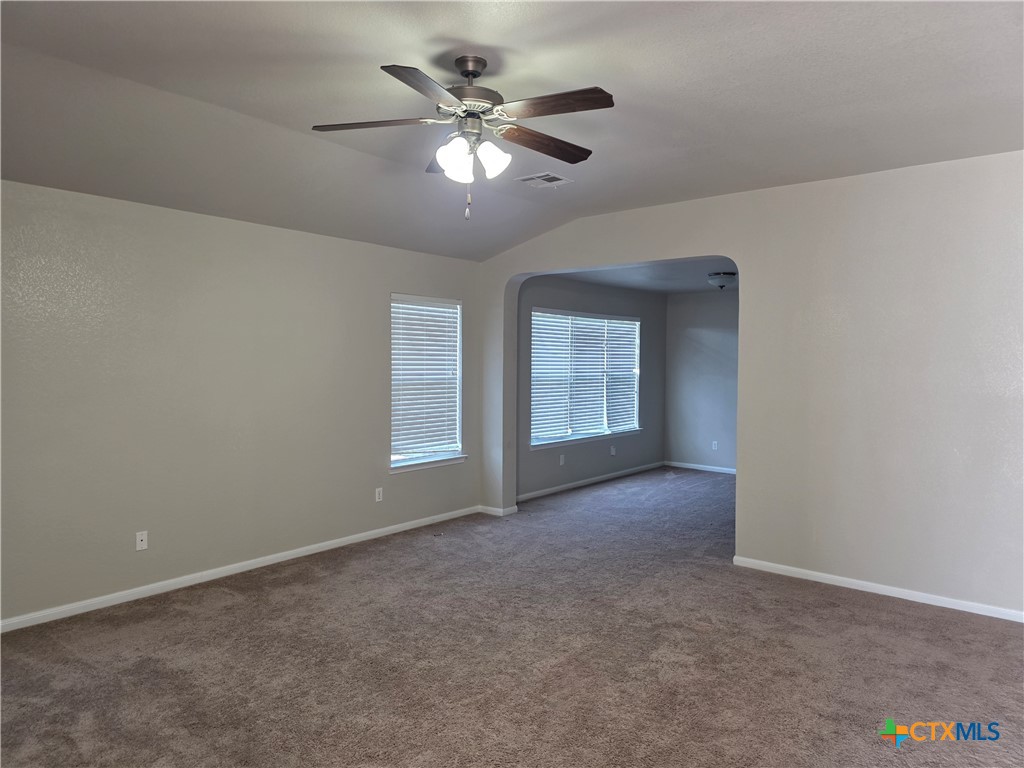 423 Wrought Iron Drive Property Photo 10