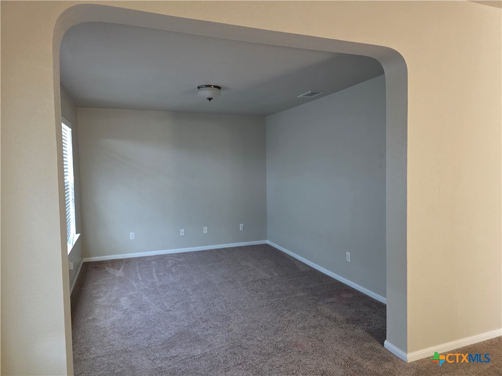 423 Wrought Iron Drive Property Photo 11
