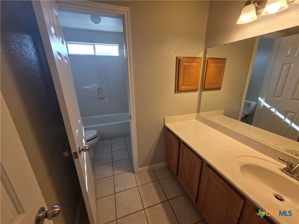 423 Wrought Iron Drive Property Photo 17
