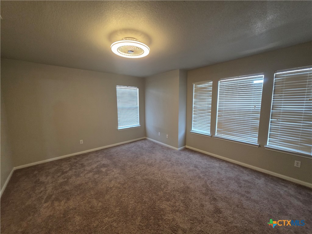 423 Wrought Iron Drive Property Photo 20