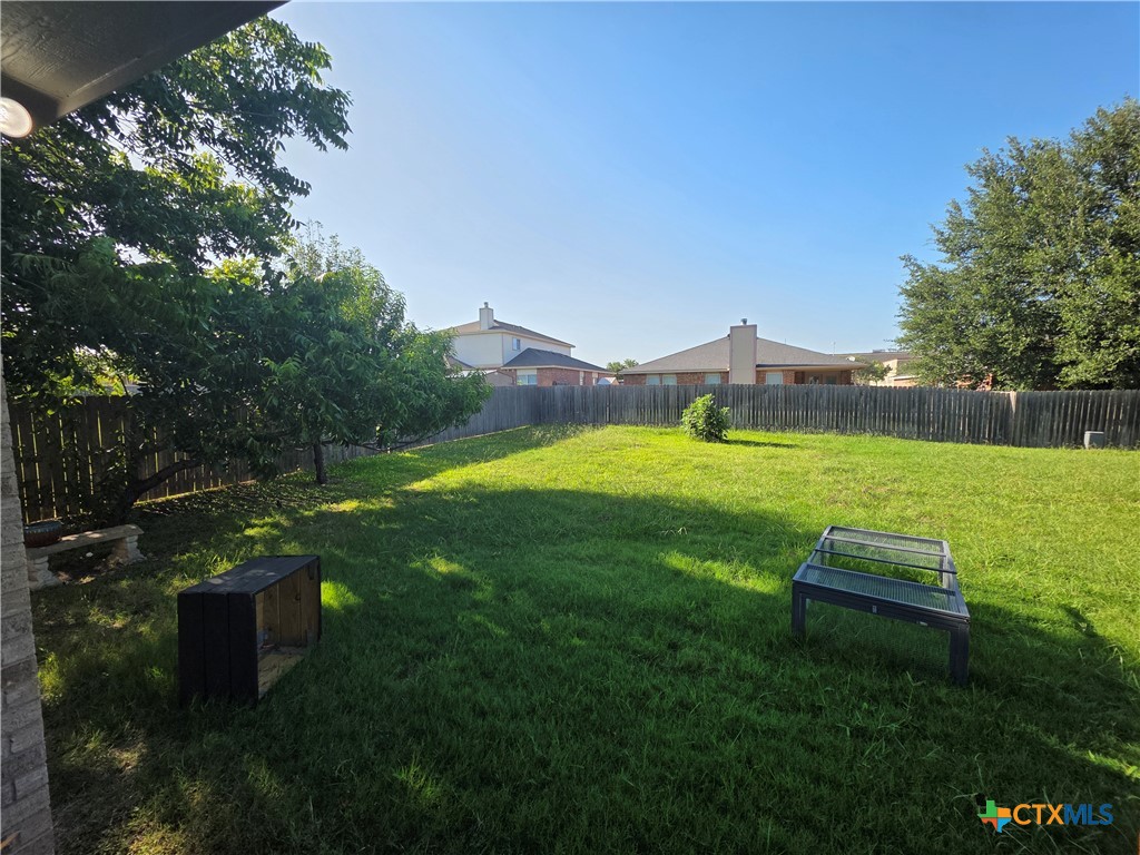 423 Wrought Iron Drive Property Photo 23