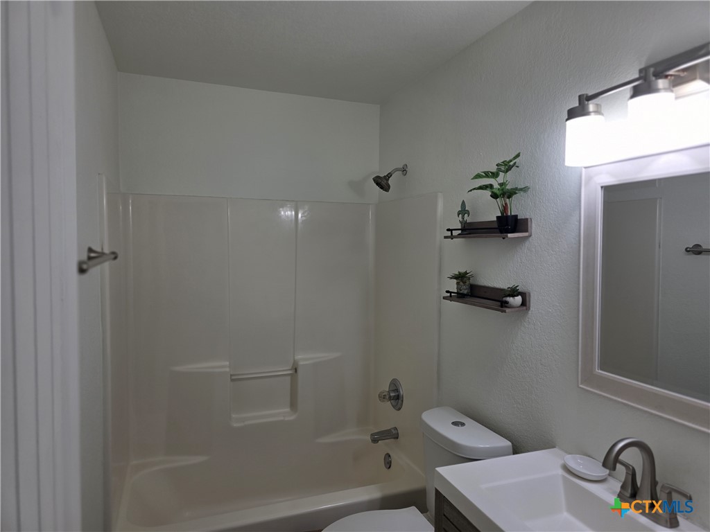 3101 Westwood Drive Property Photo 7