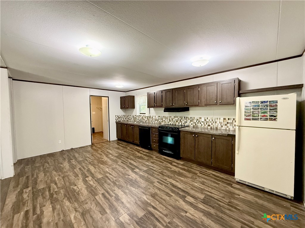 159 Deer Lane Property Photo 6