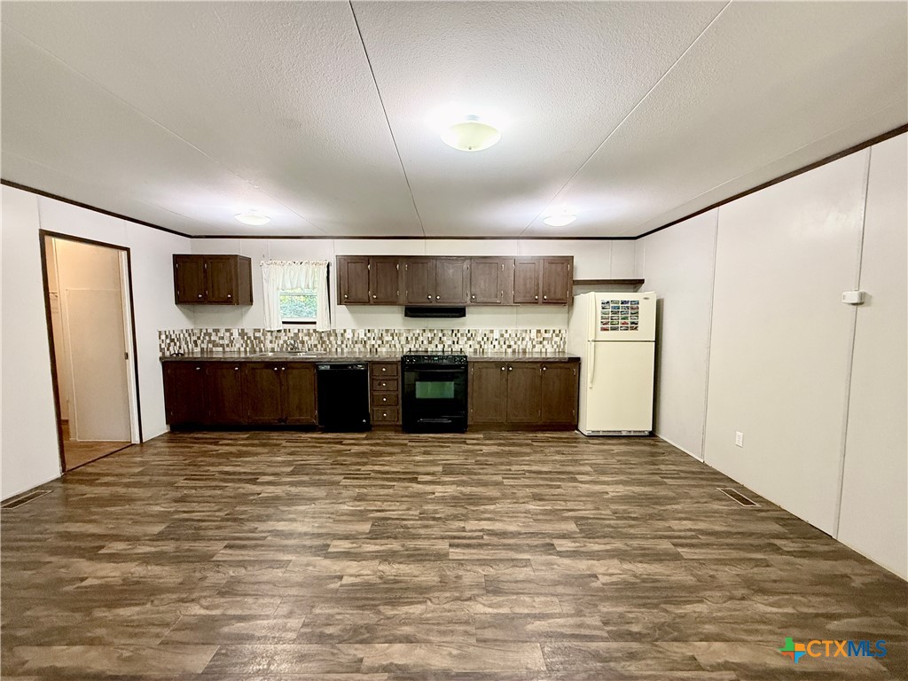159 Deer Lane Property Photo 10