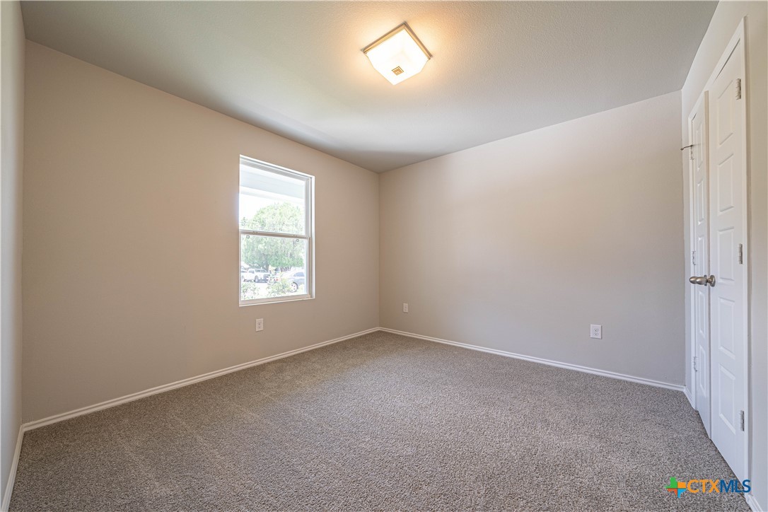 240 West Martindale Property Photo 8