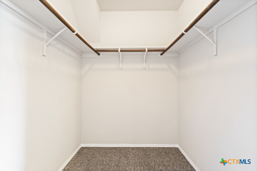 1533 Redbridge Drive Property Photo 17