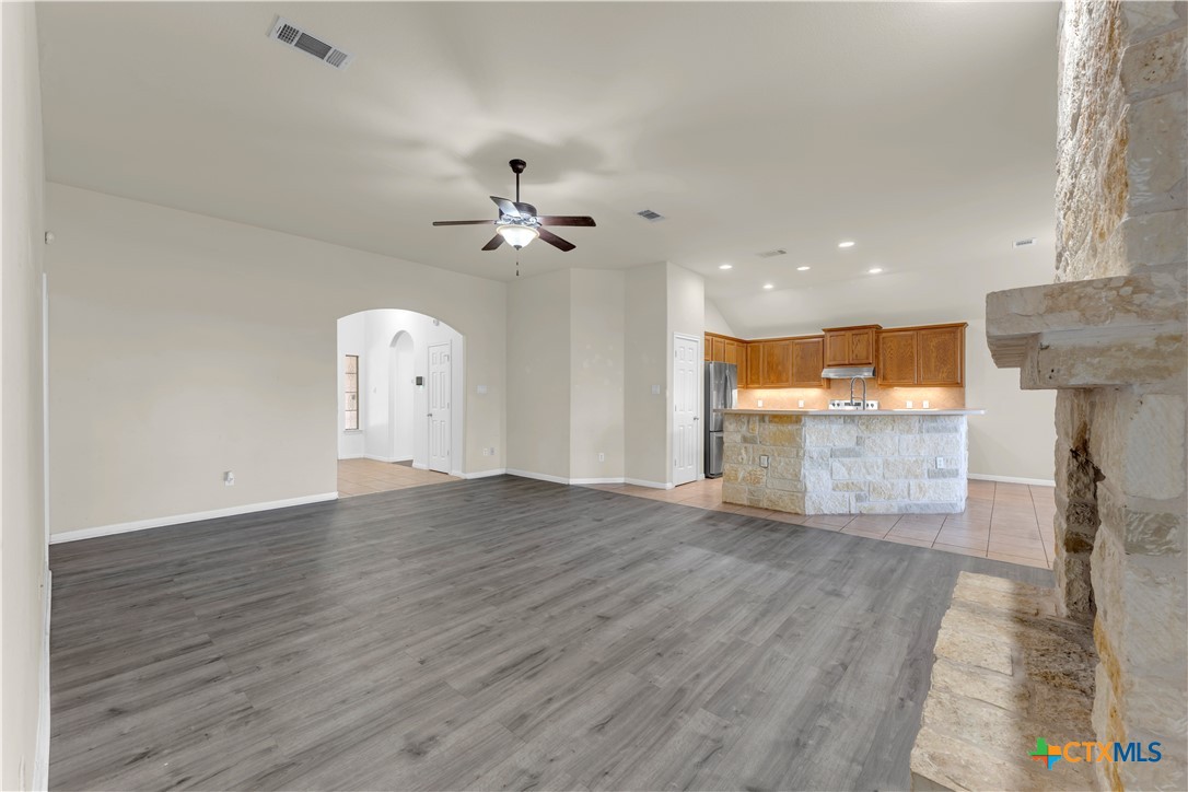 206 Cailin Court Property Photo 14