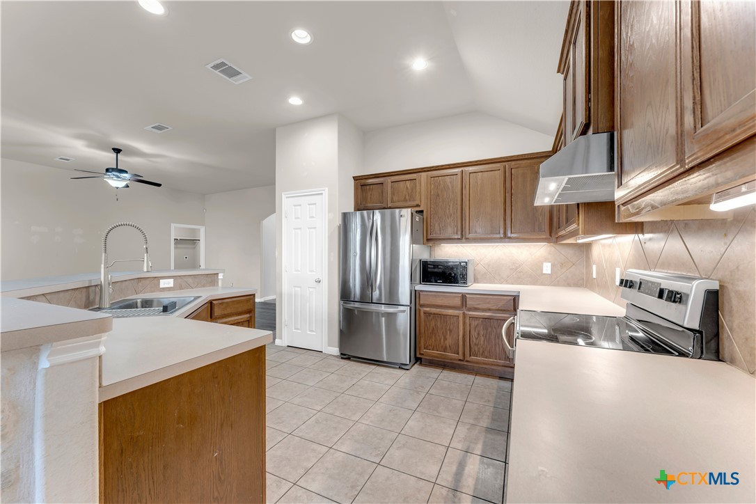 206 Cailin Court Property Photo 19