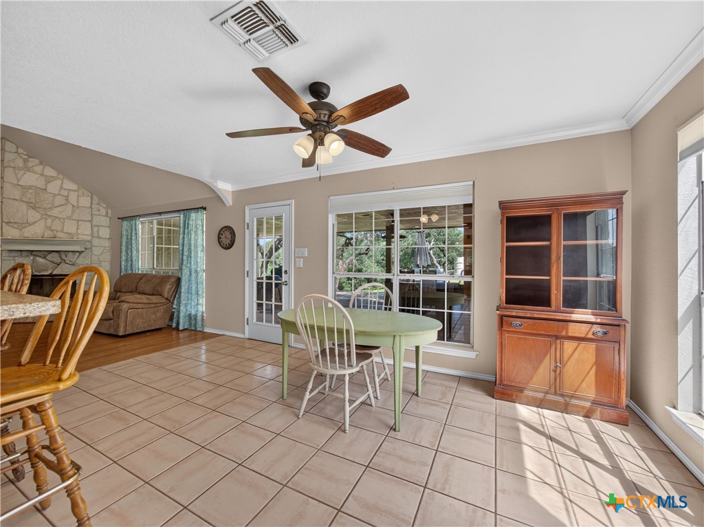 2611 Barton Hill Drive Property Photo 10