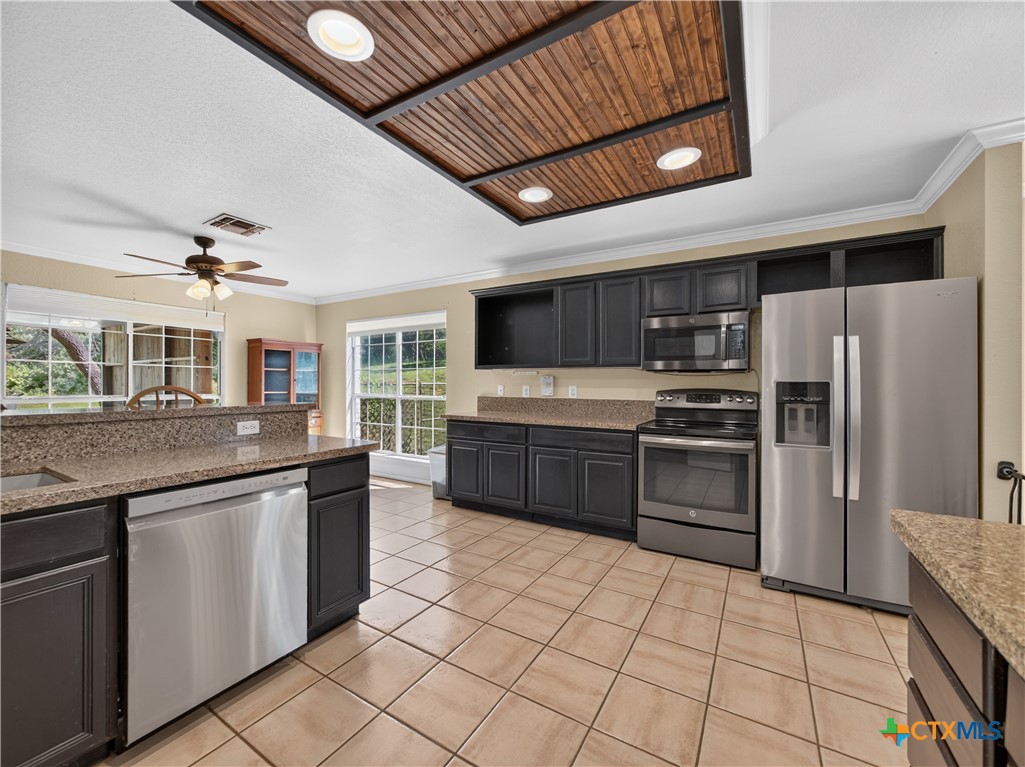 2611 Barton Hill Drive Property Photo 13