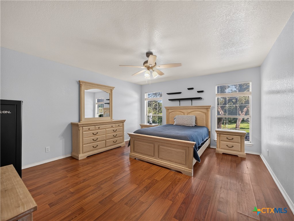 2611 Barton Hill Drive Property Photo 17