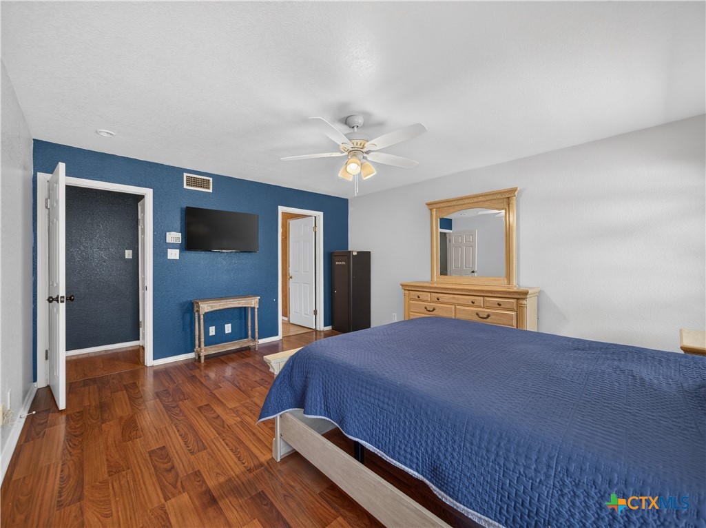 2611 Barton Hill Drive Property Photo 18