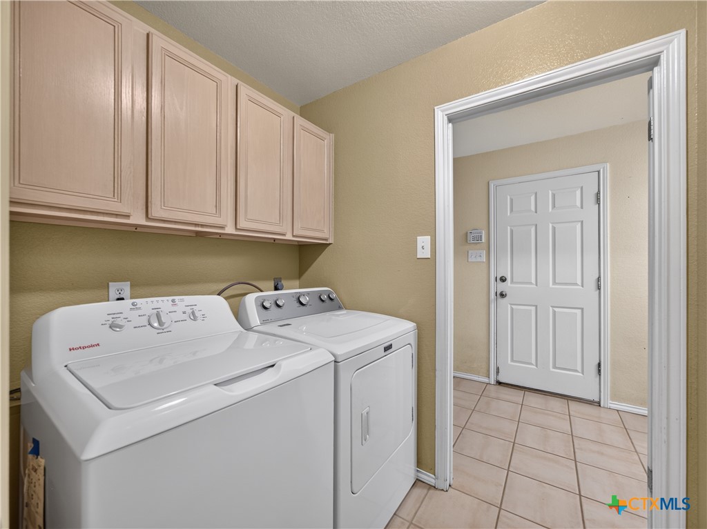 2611 Barton Hill Drive Property Photo 22