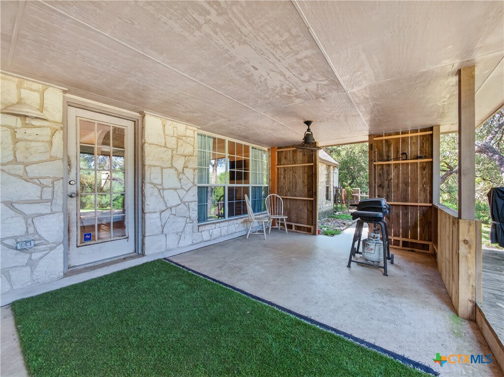 2611 Barton Hill Drive Property Photo 33