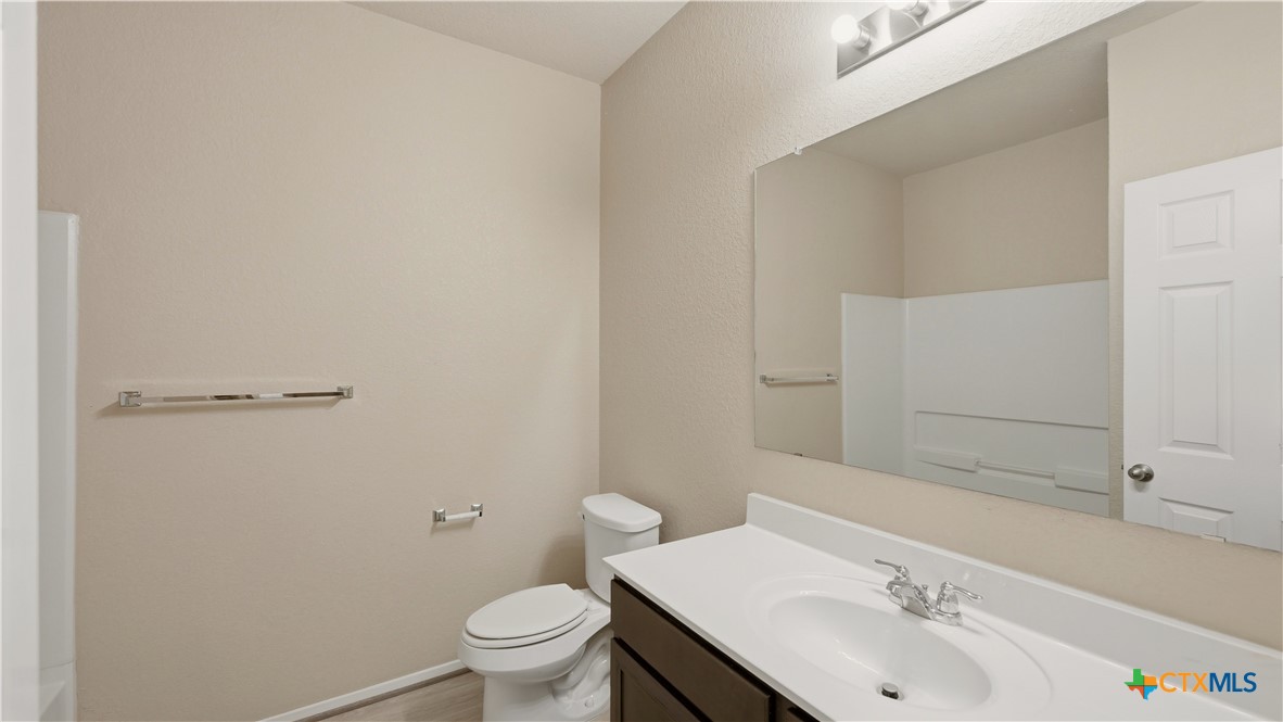 140 Fabarm Lane Property Photo 20