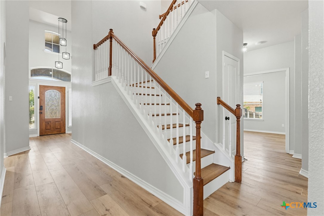 822 Terra Cotta Court Property Photo 4