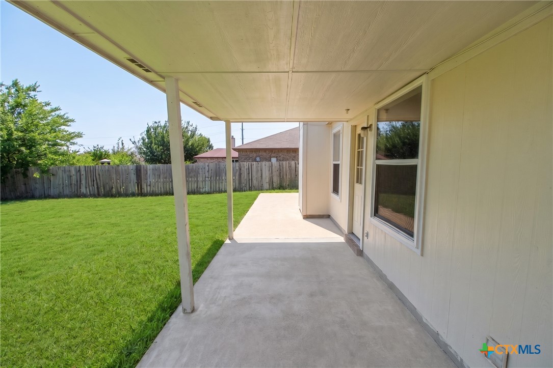1902 Grey Fox Trail Property Photo 13