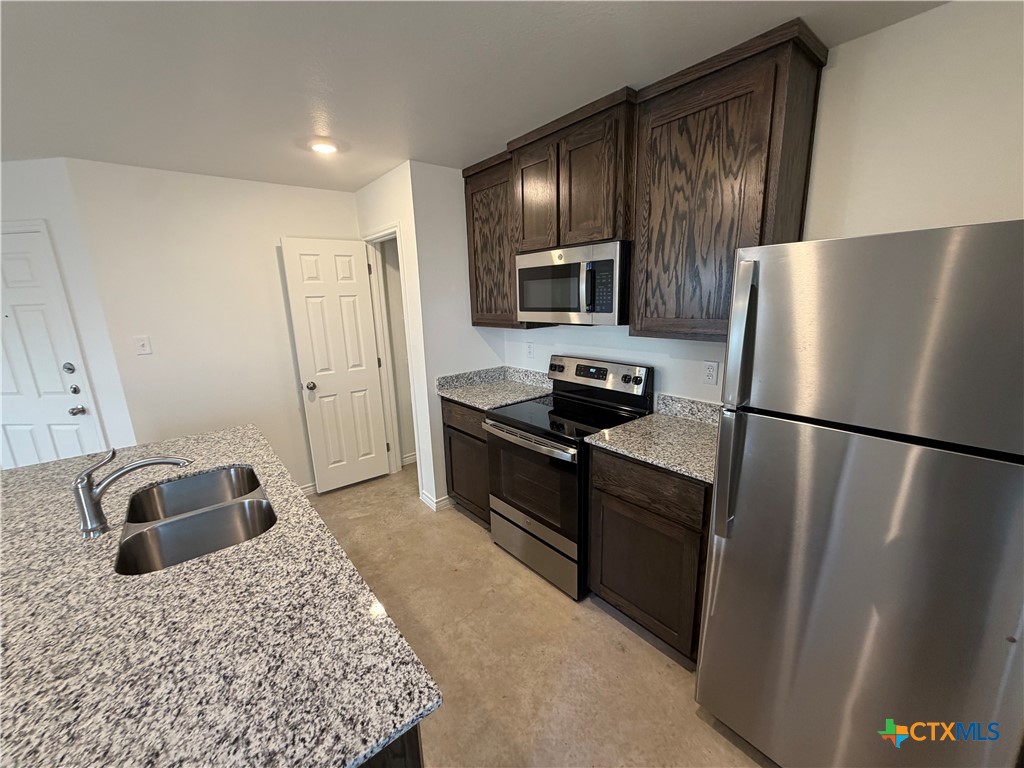 1816 Tejas Trail A Property Photo 6