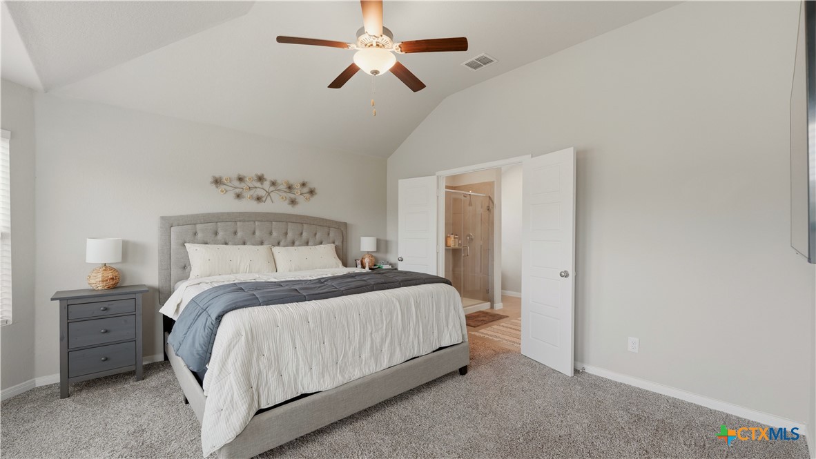 1132 Eagle Xing Property Photo 19