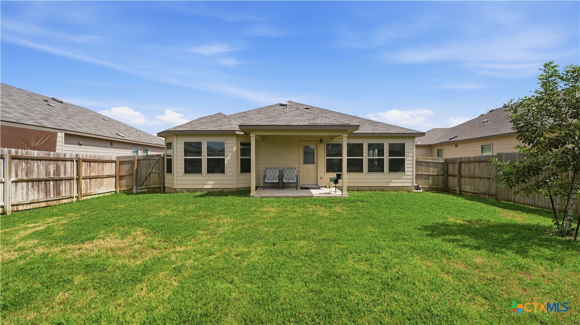1132 Eagle Xing Property Photo 31