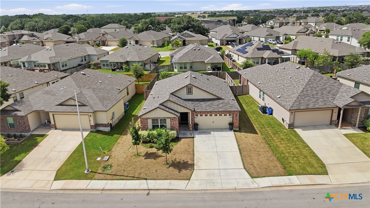 1132 Eagle Xing Property Photo 33