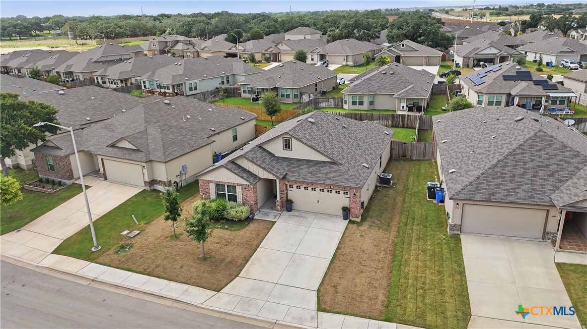 1132 Eagle Xing Property Photo 34