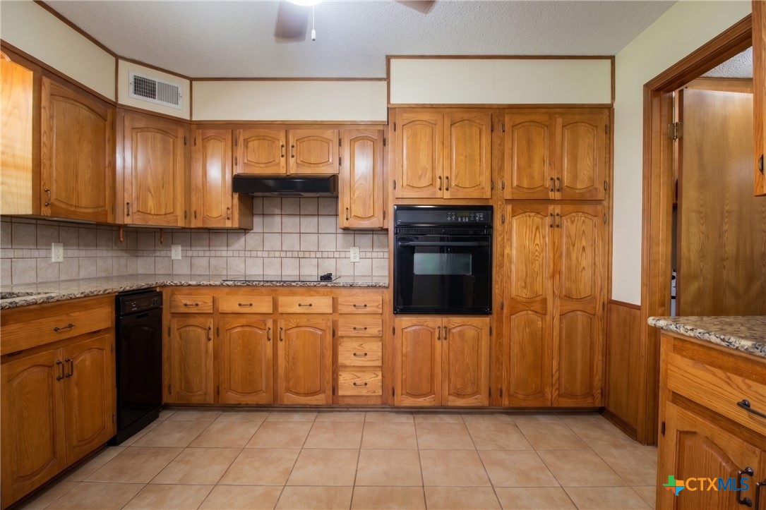 3007 Homer Circle Property Photo 5