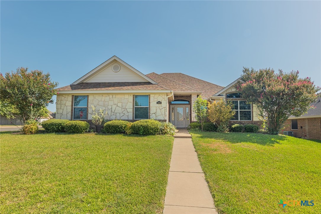 1003 Ridgeview Drive Property Photo 1