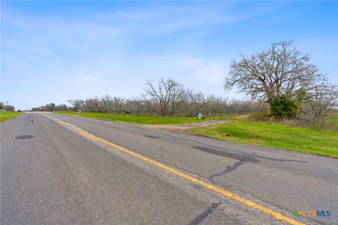 Tbd Fm 672 Property Photo 2