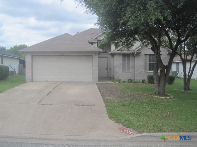 905 Lantana Drive Property Photo 1
