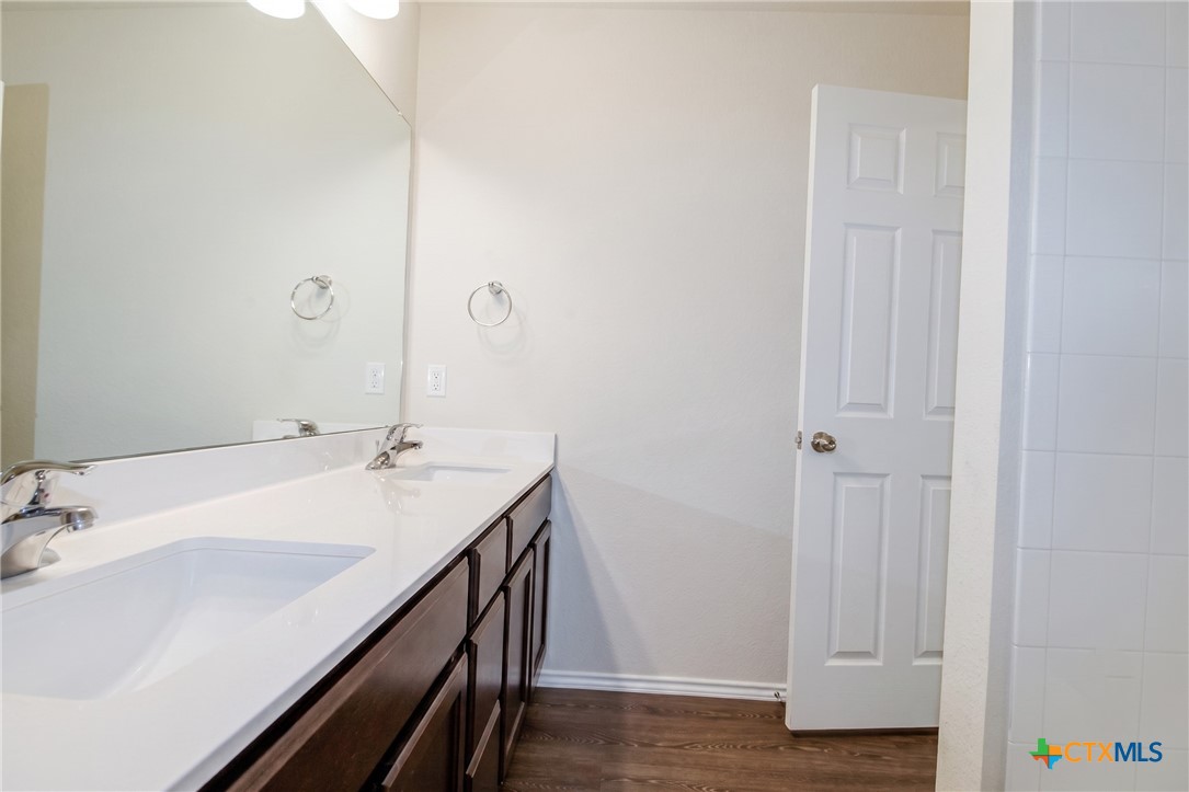 2044 Wigeon Way Property Photo 12