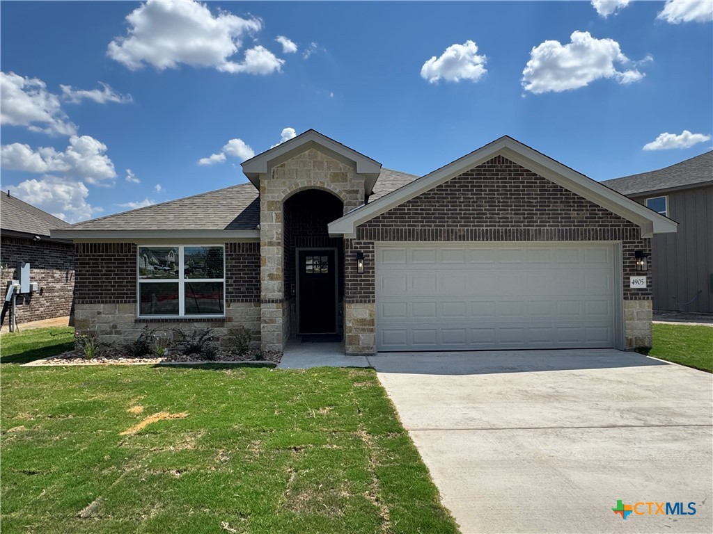 4905 Miranda Drive Property Photo 1