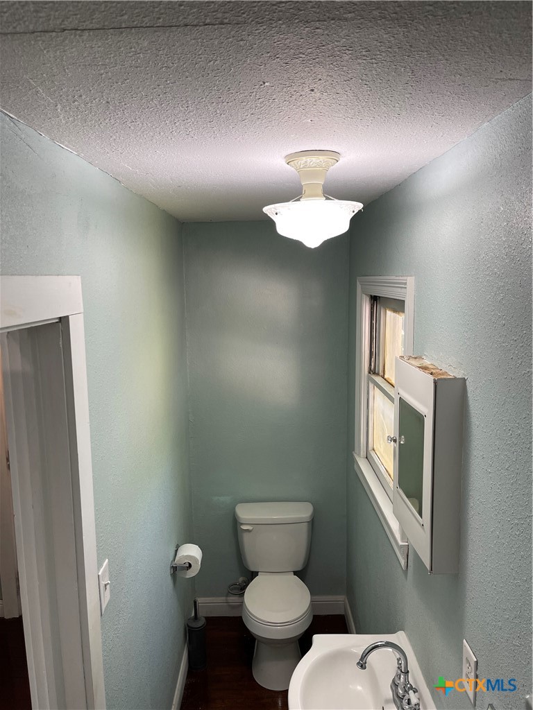 158 N Chestnut Avenue Property Photo 7