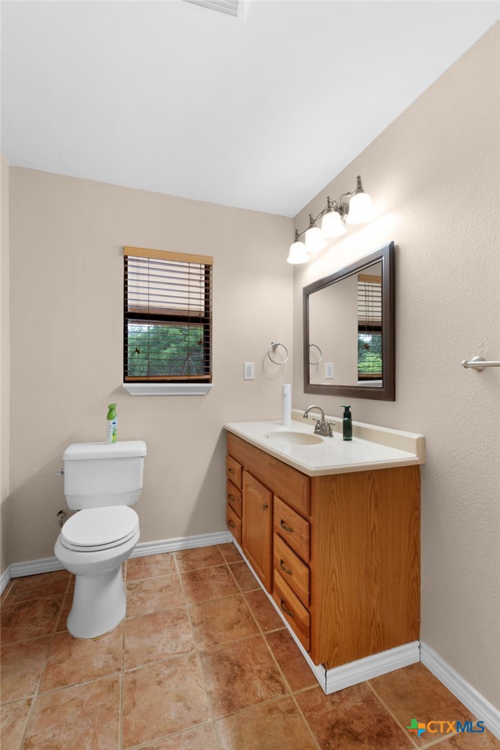 2742 County Road 1045 Property Photo 28