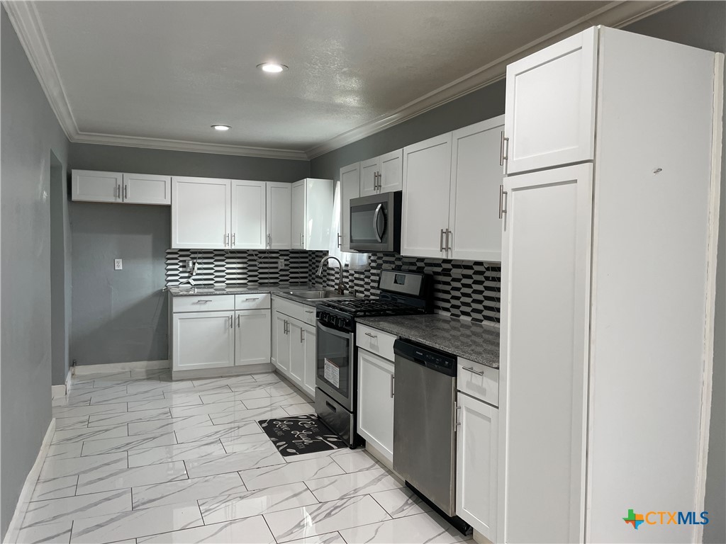 1110 S 9th Street Property Photo 11