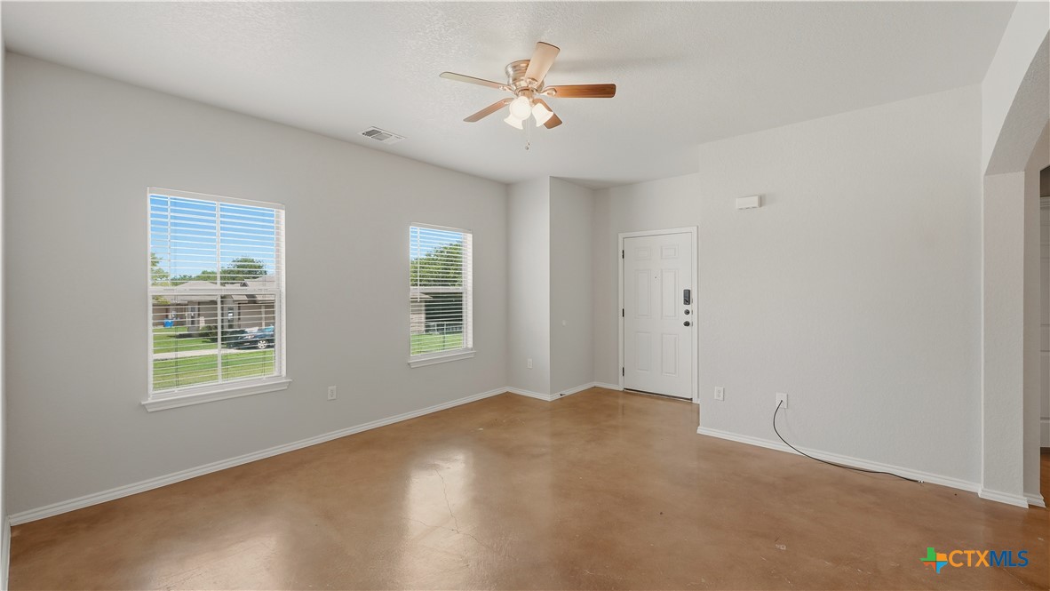 193 Rosedale Avenue Property Photo 4