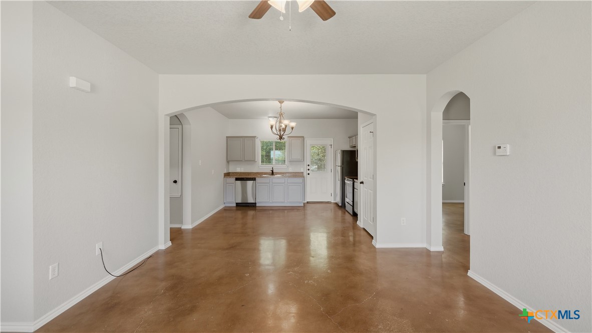 193 Rosedale Avenue Property Photo 5